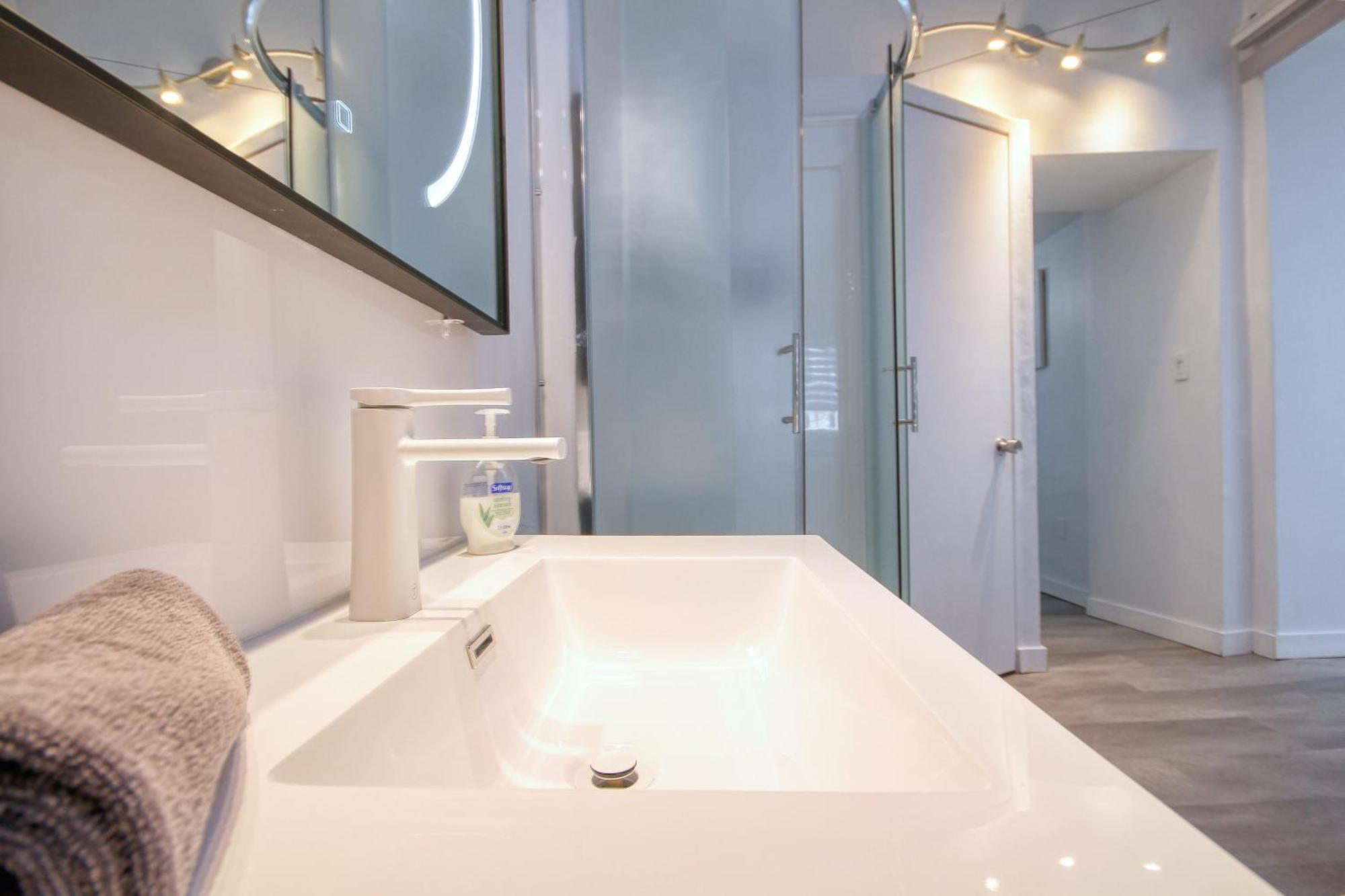 Quebec Grand Appartement By Hebergements Dcl Dış mekan fotoğraf